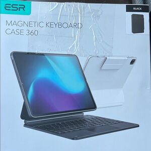 New! ESR Magnetic Keyboard Case 360 - Black rebound series iPad air 13 2024/2025